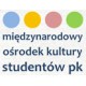 Śpiewający studenci obcokrajowcy